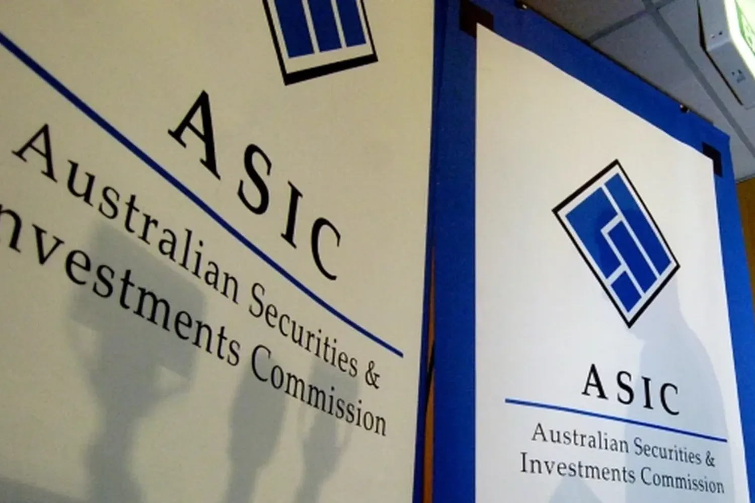 澳大利亚ASIC（AFSL）外汇牌照申请门槛与监管要求，该图用于说明相关牌照申请与合规流程